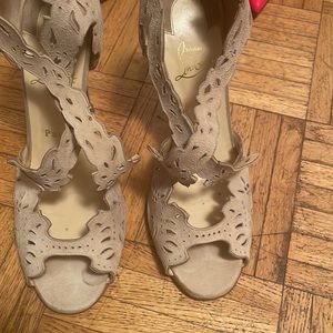 Lovely Christian Louboutin suede sandals. Sizes 38.5. Pre-owned.